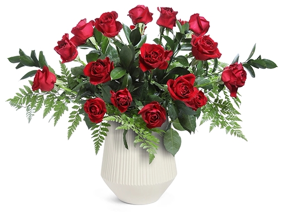 זר ורדים אדומים LOVELY RED באגרטל קרמיקה לבן
